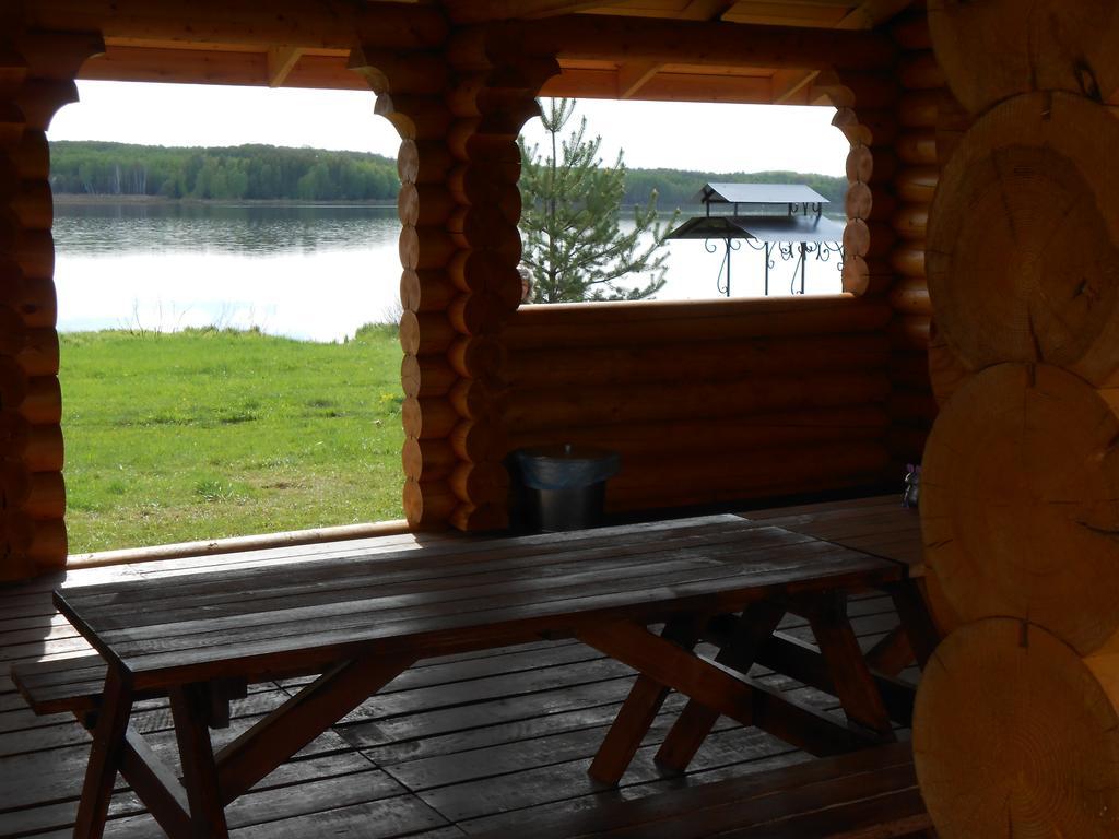 Baza Otdykha Osetrovo Hotel Burakovo  Buitenkant foto