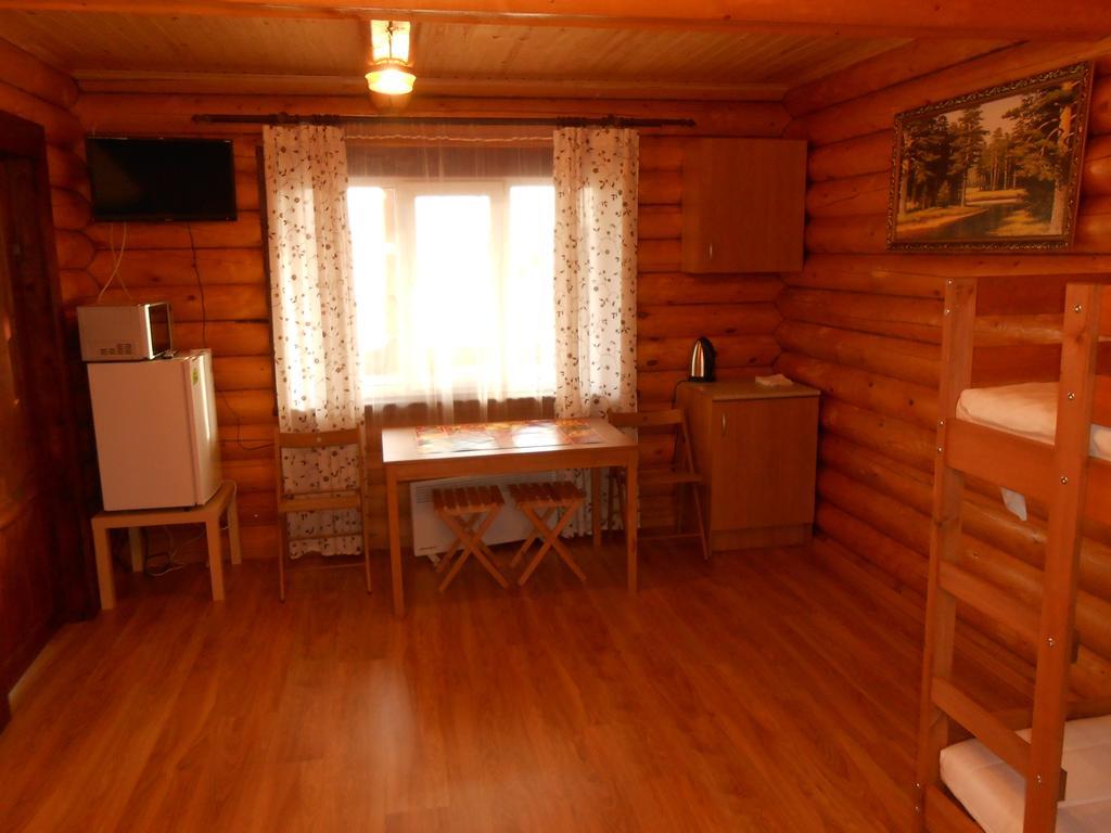 Baza Otdykha Osetrovo Hotel Burakovo  Kamer foto